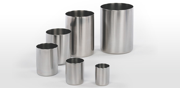 Single‒walled stainless steel containers